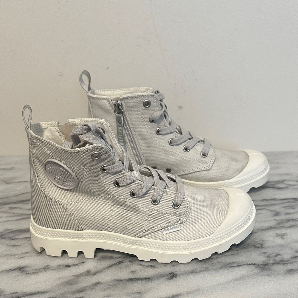 New Palladium pampa lighr Gray High-Top Sneakers women’s sz 7 NWT - Picture 3 of 12